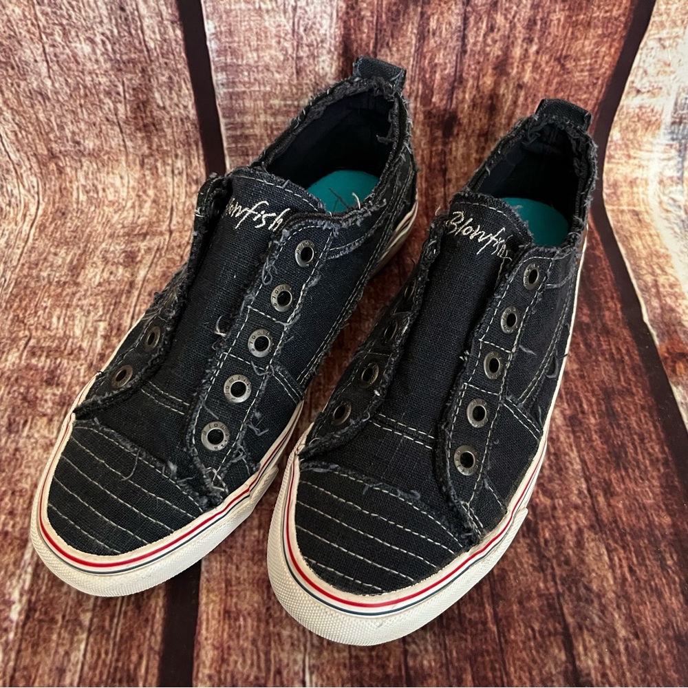 Blowfish | Women's Navy Blue Casual Sneakers - Picture 2 of 7